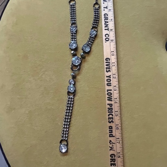 Chico's Art Deco Gunmetal Crystal Rhinestone Statement Y-Necklace Bling NYE - Picture 8 of 9